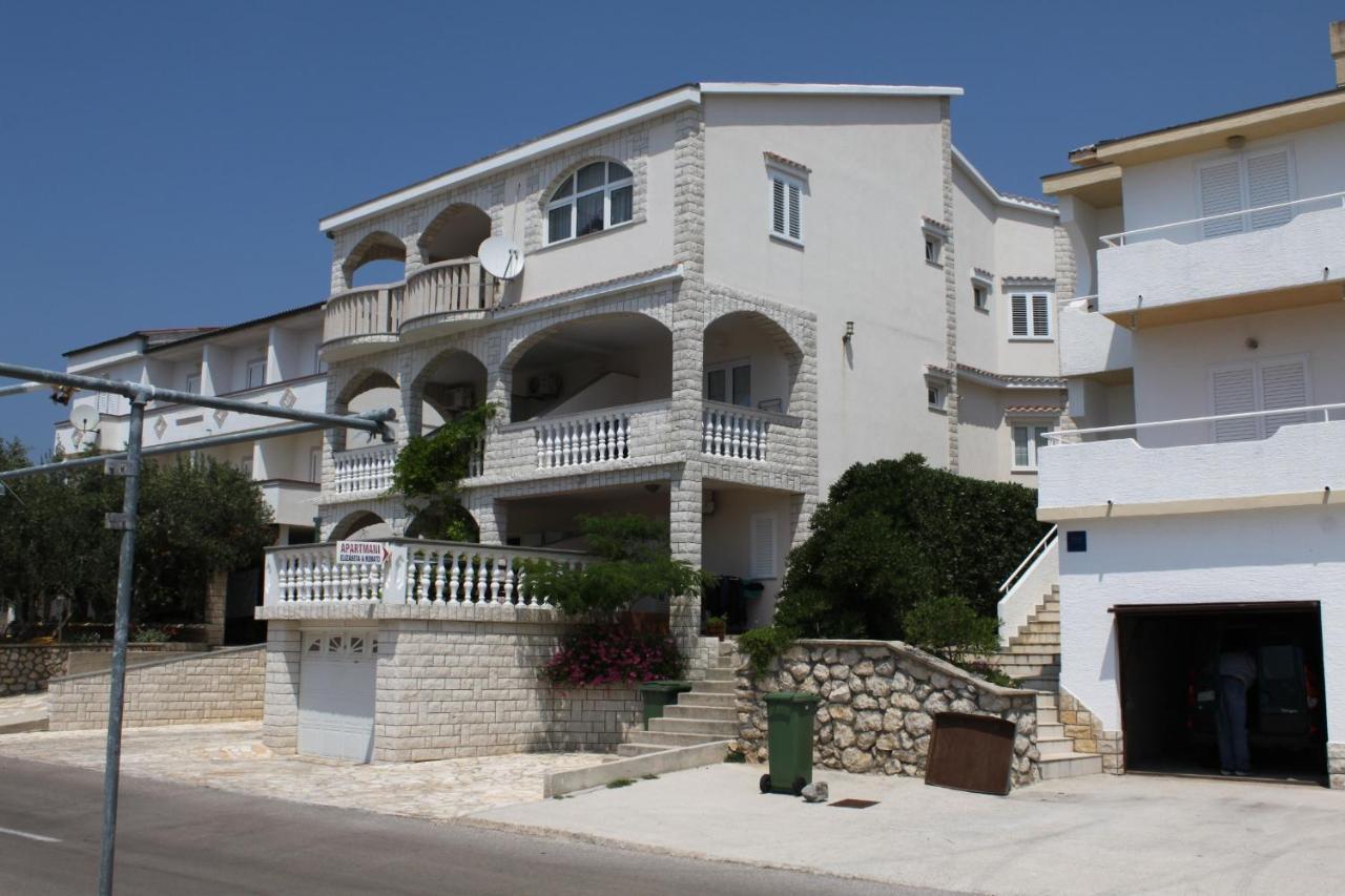 Apartments By The Sea Stara Novalja, Pag - 6469 エクステリア 写真